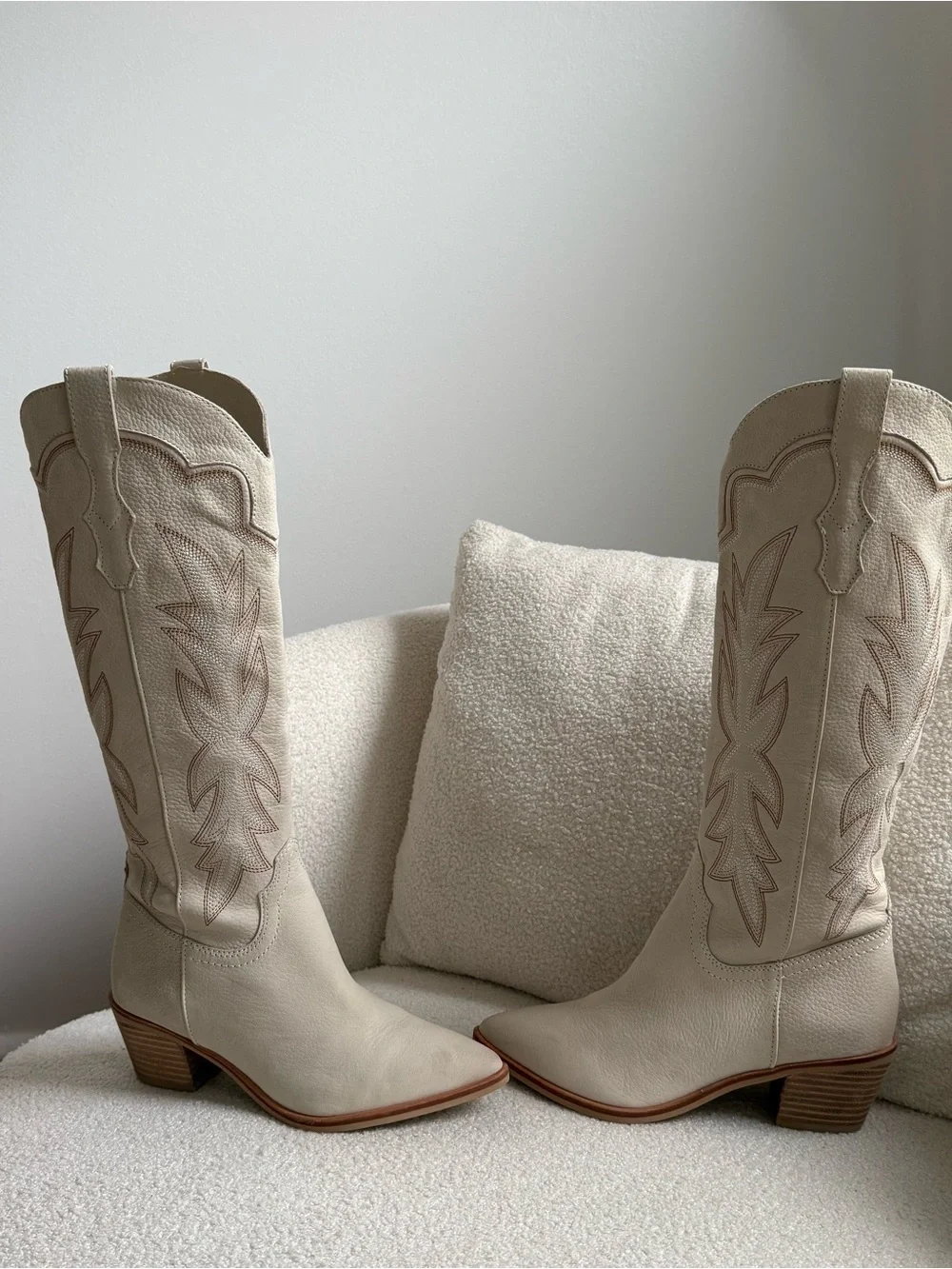 Dolce Vita - Shiren Cream Leather Western Cowgirl Boots